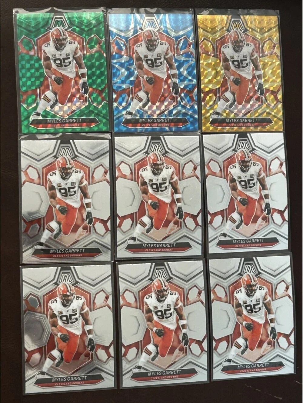 MYLES GARRET COLLECTION 2024 MOSAIC REACTIVE GREEN, BLUE & YELLOW+28 CARD NM LOT